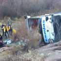 Yollarüstü Mevkii'nde otobüsün şarampole yuvarlanması sonucu meydana gelen trafik kaza.
