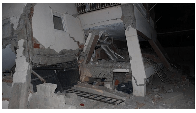Adıyaman'ın Samsat ilçesinde saat 03:34'de 5,1 büyüklüğünde deprem meydana geldi.