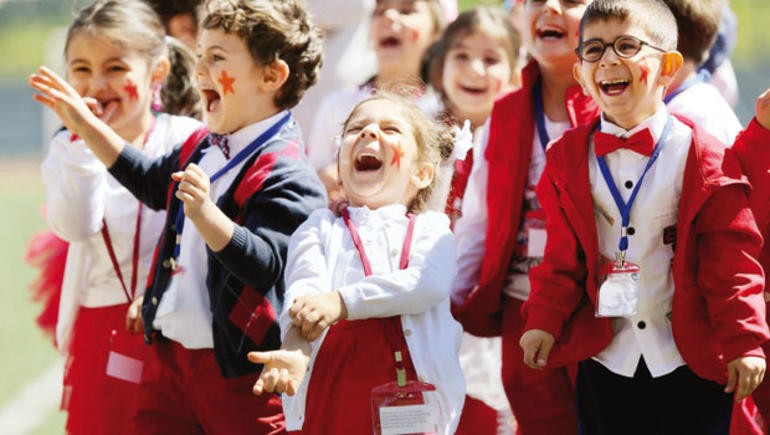 Türkiye, bugün 23 Nisan Ulusal Egemenlik ve Çocuk Bayramı’nın 98’inci yılını kutluyor.