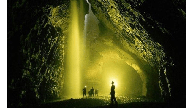 Dünyanın en derin mağarası Rusya da bulundu. Ve Ruslar en derine indi.