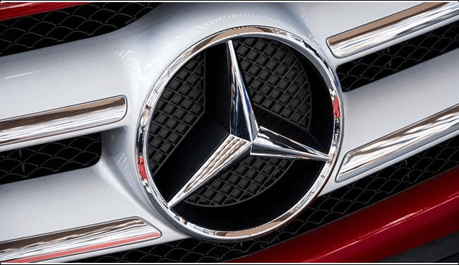 Alman otomobil şirketi Daimler Benz'in Avrupa çapında 774 bin aracını geri çağıracağı bildirildi.