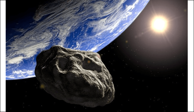 Yaklaşmakta olan kurukafa şeklindeki asteroit.