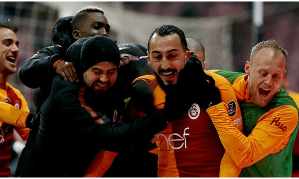 Galatasaray - Akhisarspor maçı sonucu 1-0.