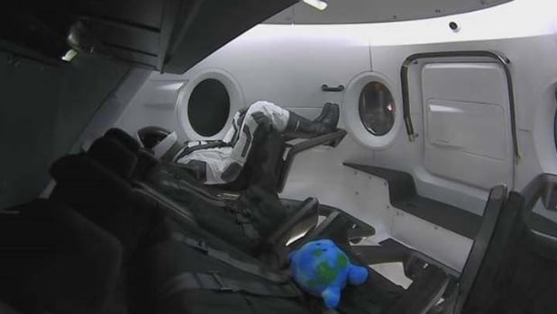 Elon Musk'ın şirketi SpaceX tarafından geliştirilen Crew Dragon uzay aracı.