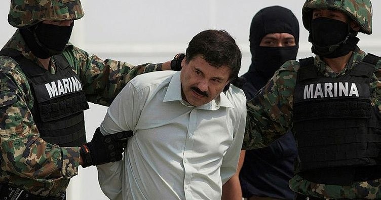 Dünyanın en büyük uyuşturucu örgütünün elebaşısı olmaktan suçlu bulunan El Chapo (Bücür).