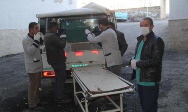 Van'ın Başkale ilçesinin İran sınırında 6 erkek cesedi bulundu.
