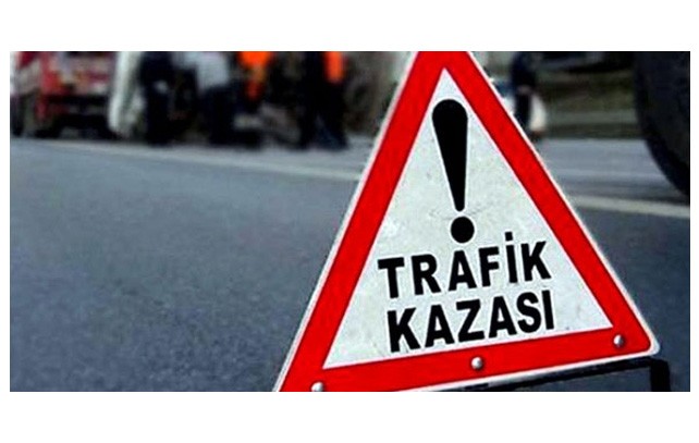 Antalya'nın Kumluca ilçesinde meydana gelen trafik kazalarında bir kişi yaşamını yitirdi.