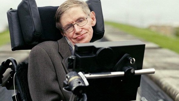 "Fizikçi Einstein" olarak kabul edilen Stephen Hawking geçtiğimiz yıl hayatını kaybetmişti.