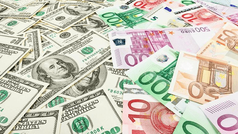 Dolar ve Euro, TL karşısında yeniden değer kazanmaya başladı.