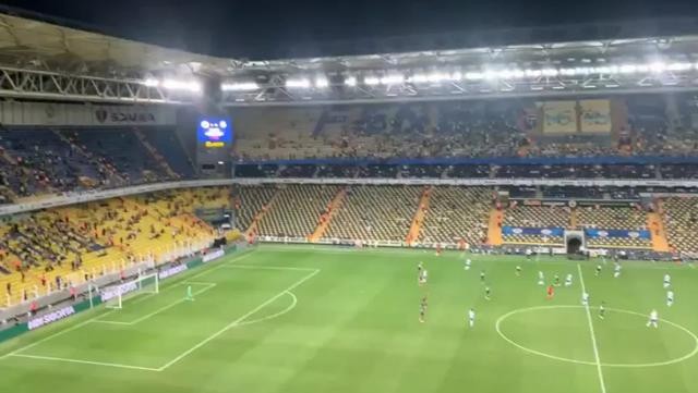 Avrupa Ligi Play-Off Turu ilk maçında sahasında Helsinki'yi 1-0 mağlup eden Fenerbahçe